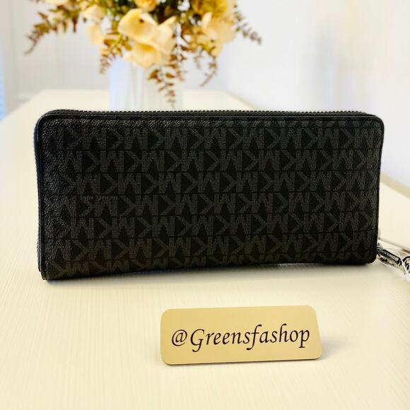 Copied - Michael kors large continental wallet in black signature new - Picture 2 of 6